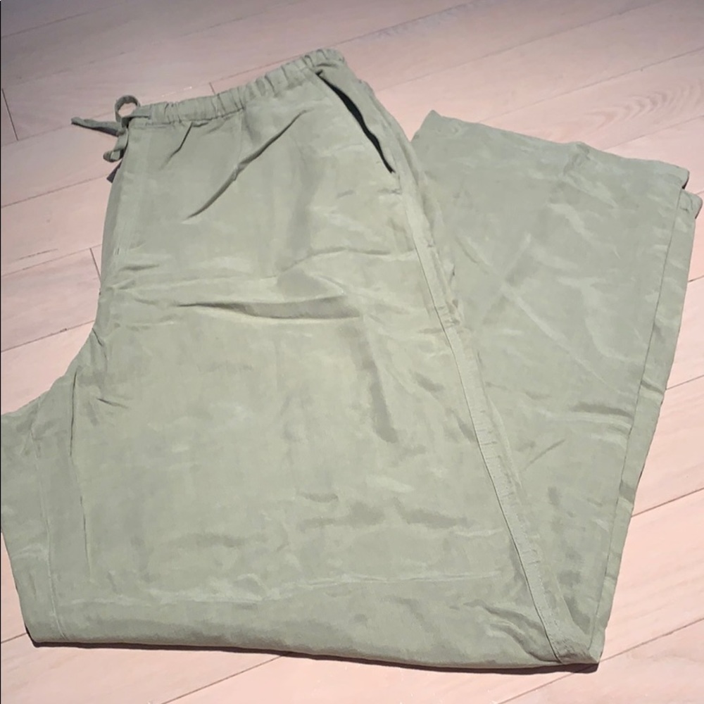 Green Beach Pants Size XL NWT